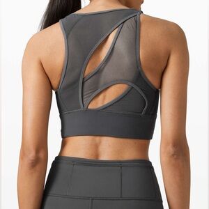 lululemon Set Challenger Sports Bra in Graphite Grey Size 4